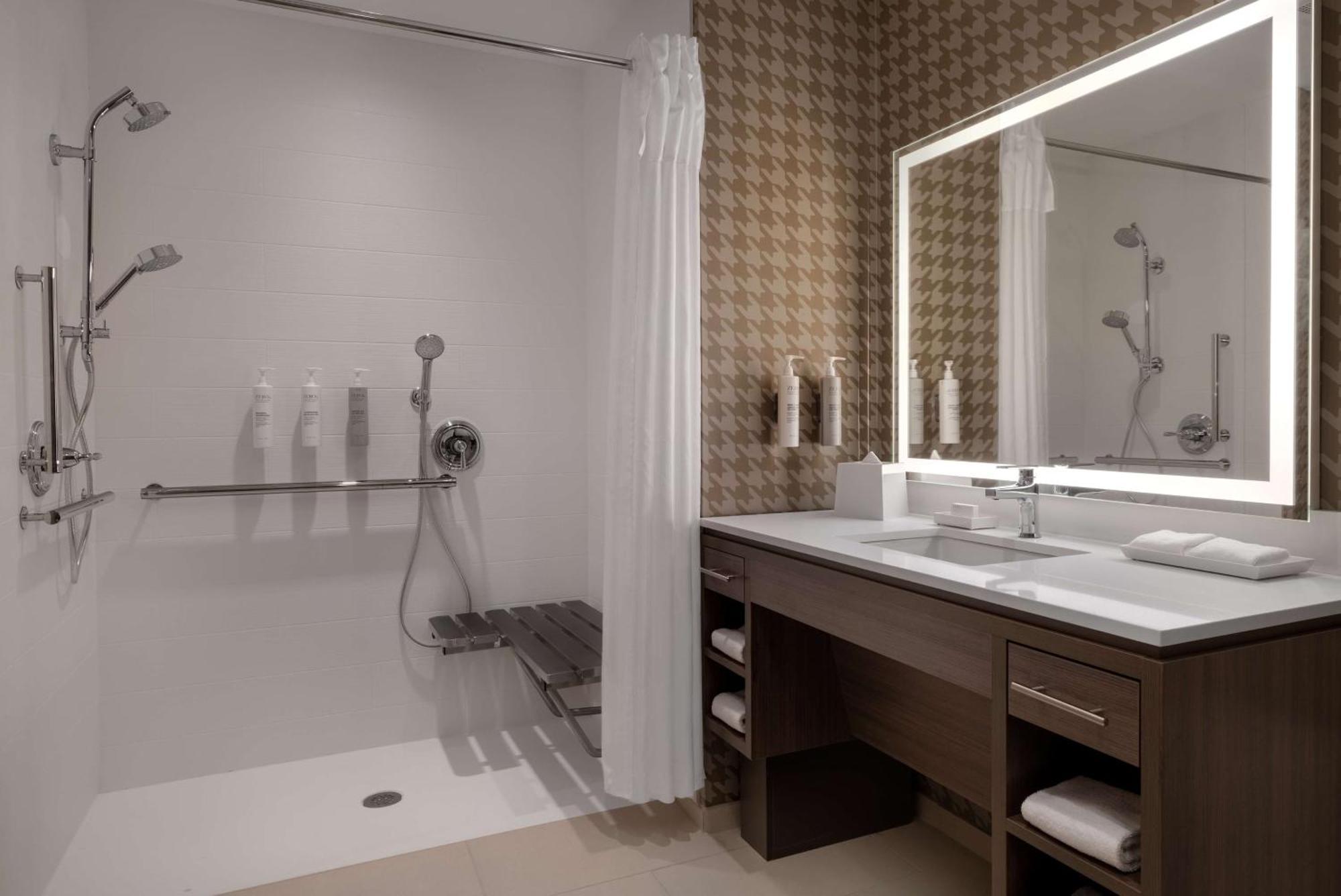 Home2 Suites By Hilton Bristol Exteriör bild